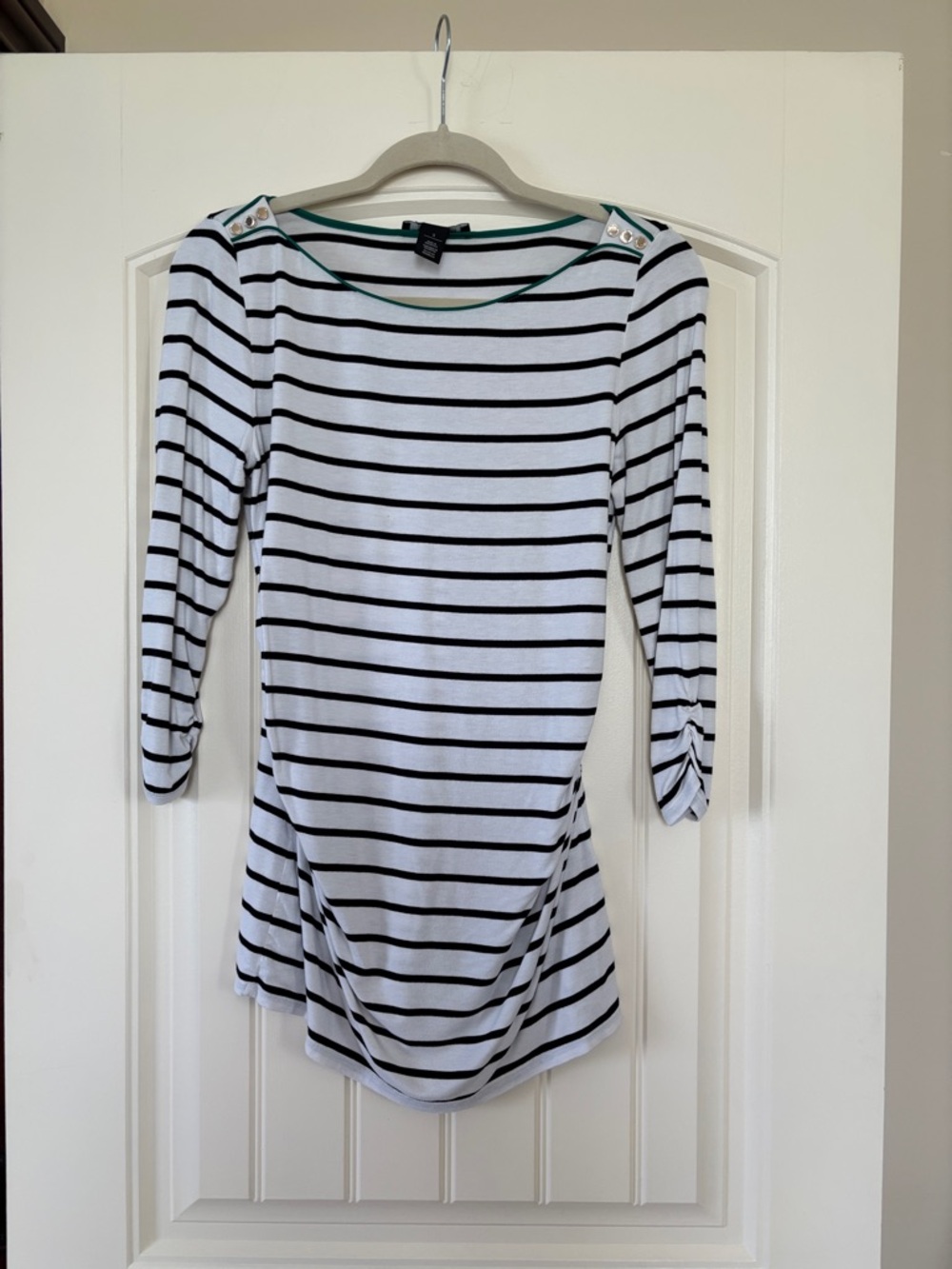White House Black Market Black & White Striped Boatneck Tunic. Sz M